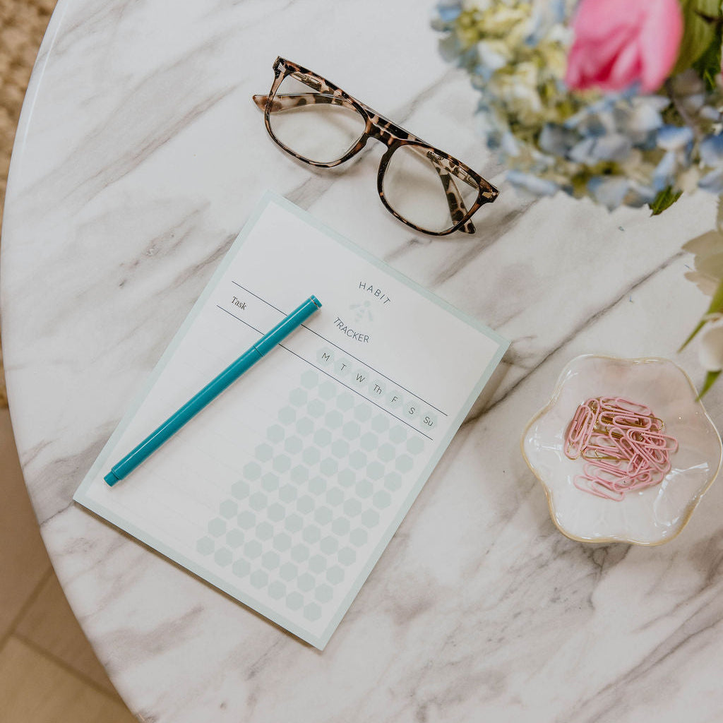 Habit Tracker Notepad (Weekly)