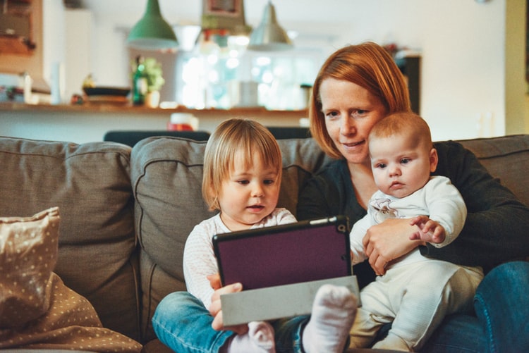 4 Ways for Busy Moms to Have More Time