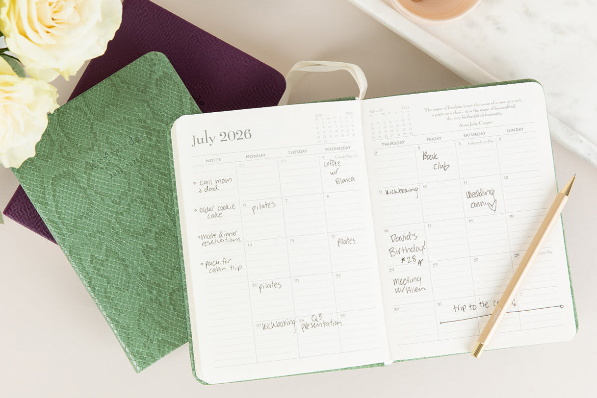 HanCanPlan's 2025 momAgenda Review: A Chic Companion for Every Planner Enthusiast