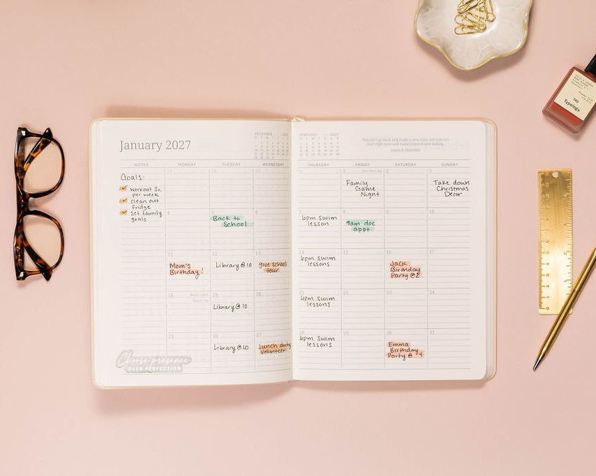 2027 Desktop 12-Month Calendar Year Planner