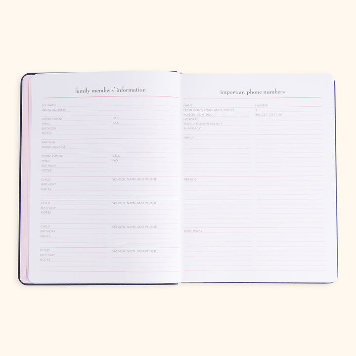momAgenda Desktop 12-Month Planner 2026