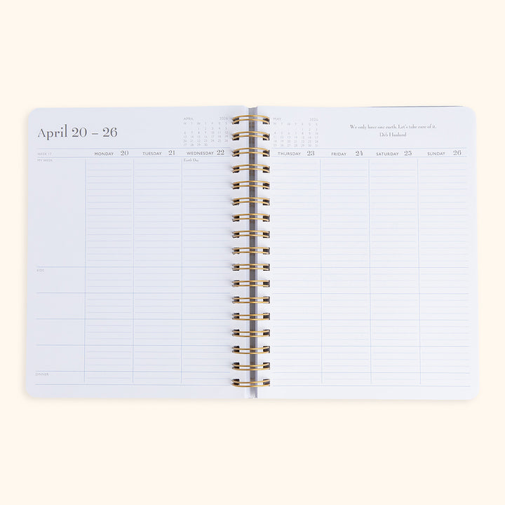 momAgenda Desktop Spiral 18-Month Planner 2025–26