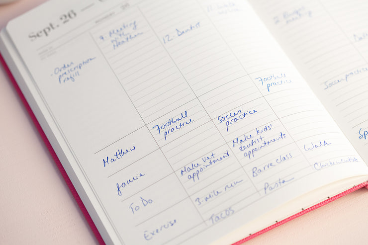 SALE! 2023 momAgenda Desktop | Luxury Day Planner | mom Planner | Family Planner | Agenda  (Runs through December 2023)
